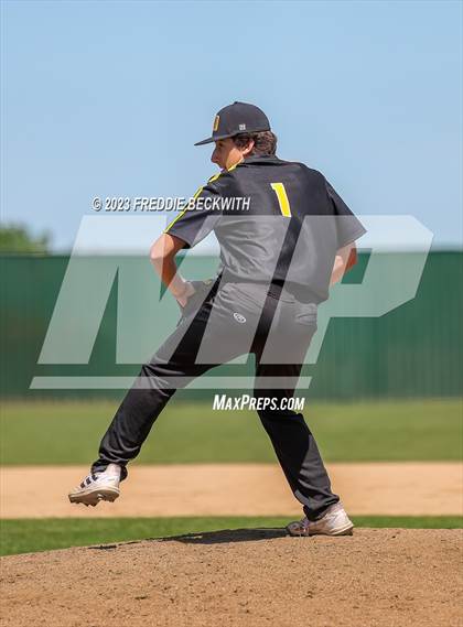 Thumbnail 1 in Denison @ Pottsboro photogallery.