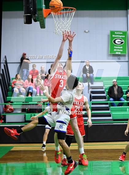 Thumbnail 1 in Stigler vs. Braggs photogallery.