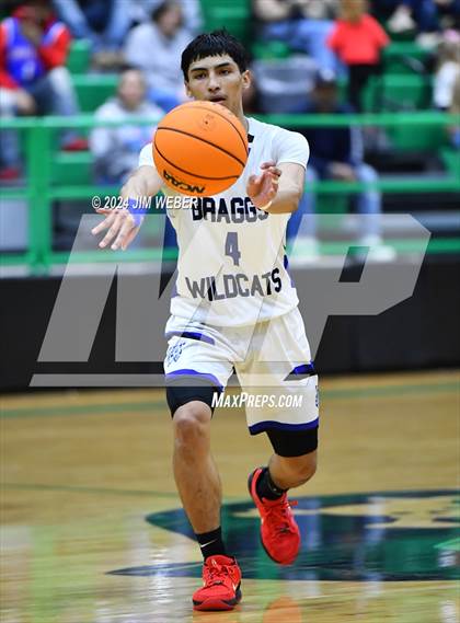 Thumbnail 1 in Stigler vs. Braggs photogallery.