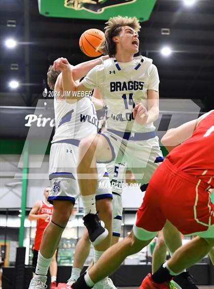 Thumbnail 3 in Stigler vs. Braggs photogallery.