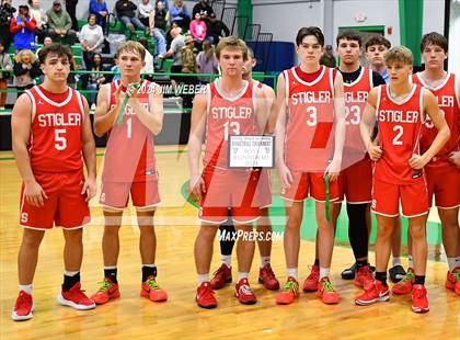 Thumbnail 2 in Stigler vs. Braggs photogallery.