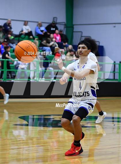Thumbnail 2 in Stigler vs. Braggs photogallery.