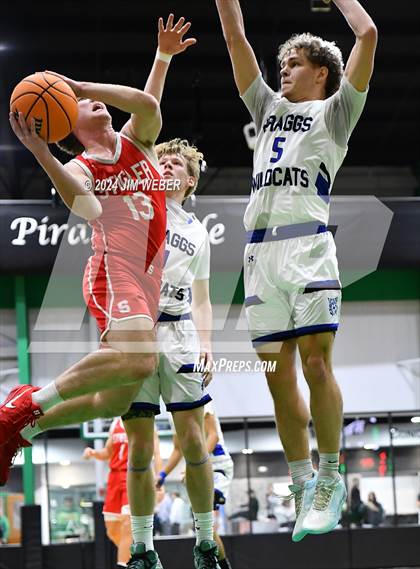 Thumbnail 2 in Stigler vs. Braggs photogallery.
