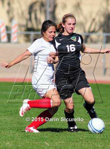 Thumbnail 1 in Combs vs Tanque Verde (Apache Junction Tournament) photogallery.