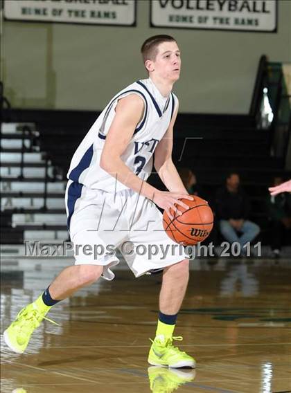 Thumbnail 2 in Winters vs. Vista del Lago (Ram Jam) photogallery.