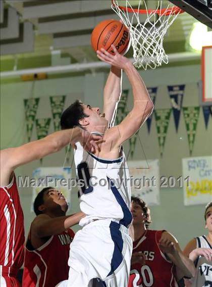 Thumbnail 2 in Winters vs. Vista del Lago (Ram Jam) photogallery.