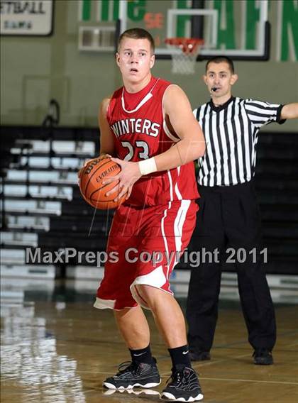 Thumbnail 3 in Winters vs. Vista del Lago (Ram Jam) photogallery.