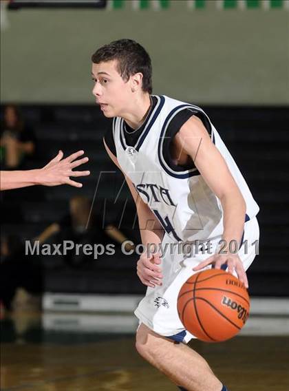 Thumbnail 2 in Winters vs. Vista del Lago (Ram Jam) photogallery.