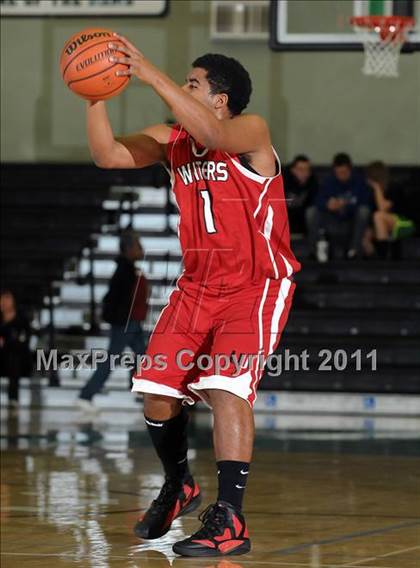 Thumbnail 2 in Winters vs. Vista del Lago (Ram Jam) photogallery.