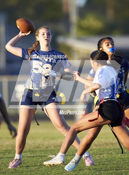 Thumbnail 2 in Stanton @ Sandalwood photogallery.