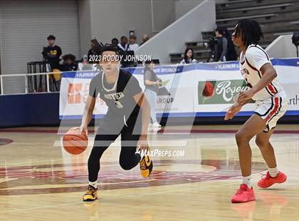 Thumbnail 1 in Guyer (Denton, Tx) vs Atascocita (McDonald's Texas Invitational) photogallery.