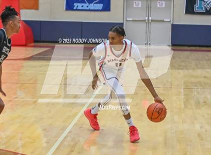 Thumbnail 1 in Guyer (Denton, Tx) vs Atascocita (McDonald's Texas Invitational) photogallery.