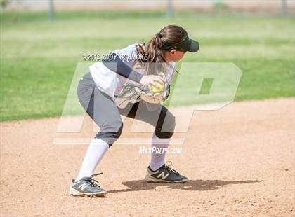 Thumbnail 2 in Murray @ Poway photogallery.