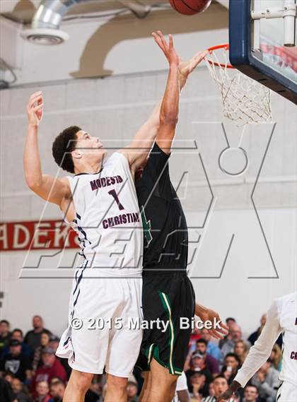 Thumbnail 2 in Long Beach Poly vs. Modesto Christian photogallery.