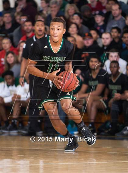 Thumbnail 3 in Long Beach Poly vs. Modesto Christian photogallery.