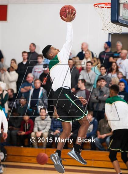 Thumbnail 1 in Long Beach Poly vs. Modesto Christian photogallery.