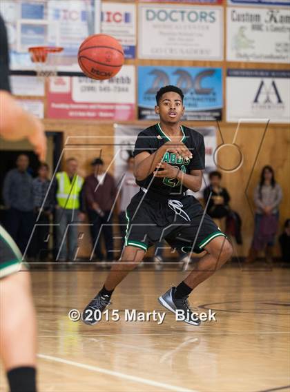 Thumbnail 2 in Long Beach Poly vs. Modesto Christian photogallery.