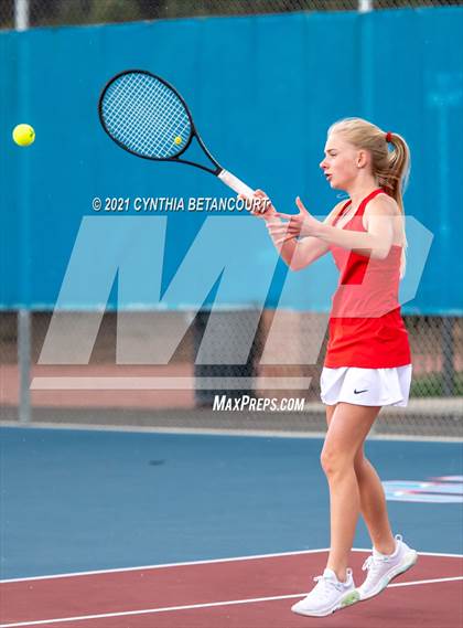 Thumbnail 3 in Arapahoe White vs Cherry Creek photogallery.
