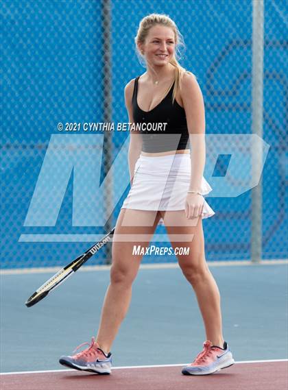 Thumbnail 3 in Arapahoe White vs Cherry Creek photogallery.