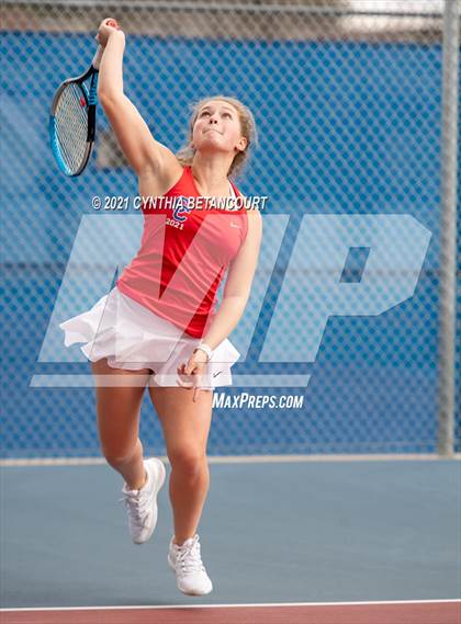 Thumbnail 1 in Arapahoe White vs Cherry Creek photogallery.