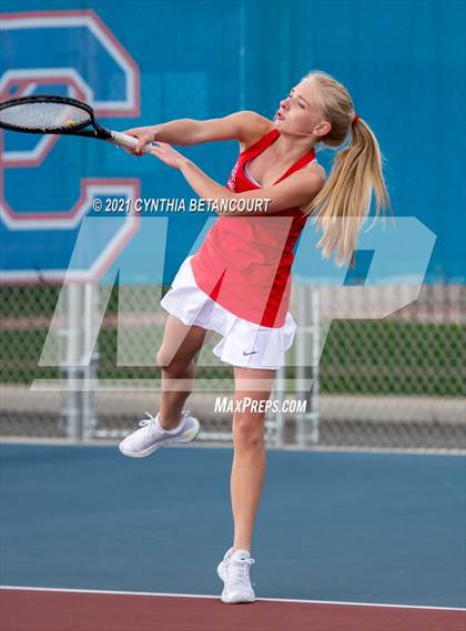 Thumbnail 1 in Arapahoe White vs Cherry Creek photogallery.