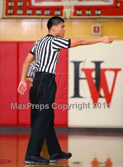 Thumbnail 1 in Loyola @ Harvard-Westlake photogallery.
