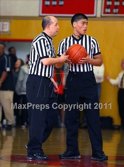 Thumbnail 2 in Loyola @ Harvard-Westlake photogallery.