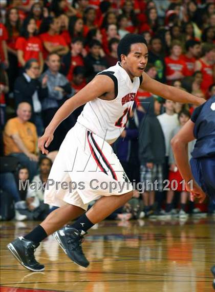 Thumbnail 1 in Loyola @ Harvard-Westlake photogallery.
