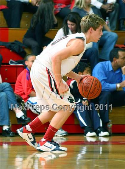 Thumbnail 3 in Loyola @ Harvard-Westlake photogallery.