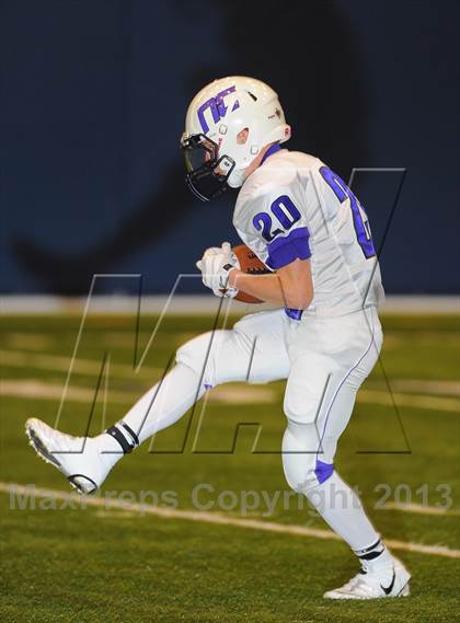 Thumbnail 1 in Valley Christian vs. Northwest Christian photogallery.