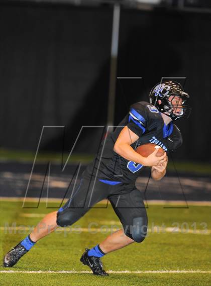 Thumbnail 3 in Valley Christian vs. Northwest Christian photogallery.