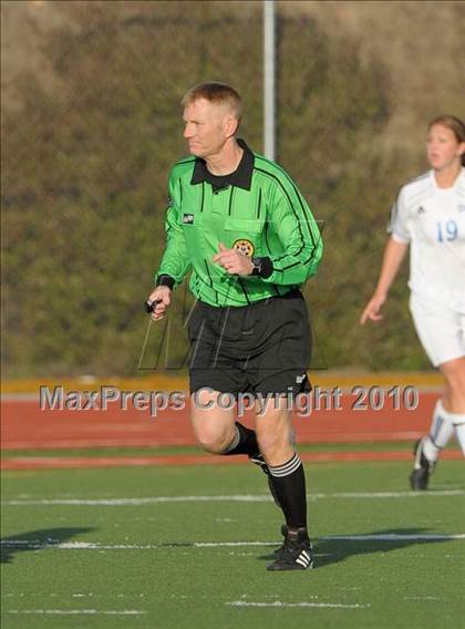 Thumbnail 1 in St. Francis vs. Davis (CIF SJS D1 Final) photogallery.
