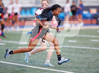 Thumbnail 3 in North Clayton vs. Lassiter photogallery.