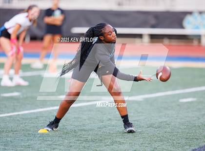 Thumbnail 2 in North Clayton vs. Lassiter photogallery.