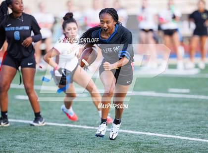 Thumbnail 2 in North Clayton vs. Lassiter photogallery.