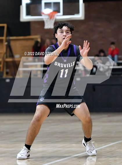 Thumbnail 2 in Oroville vs. El Dorado (Sac Adventist Holiday Invitational) photogallery.