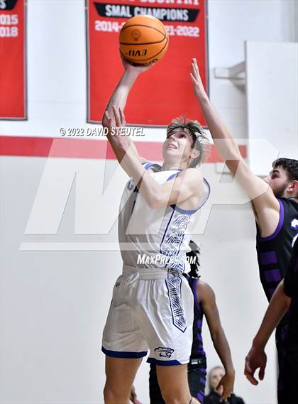 Thumbnail 2 in Oroville vs. El Dorado (Sac Adventist Holiday Invitational) photogallery.