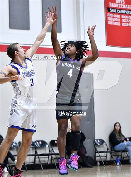Thumbnail 3 in Oroville vs. El Dorado (Sac Adventist Holiday Invitational) photogallery.