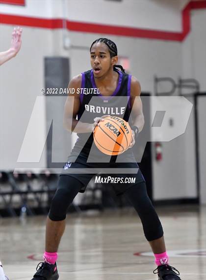 Thumbnail 3 in Oroville vs. El Dorado (Sac Adventist Holiday Invitational) photogallery.