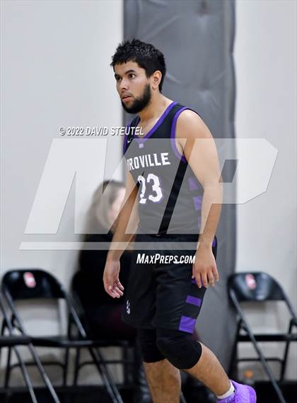Thumbnail 2 in Oroville vs. El Dorado (Sac Adventist Holiday Invitational) photogallery.