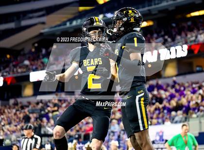 Thumbnail 3 in Tolar @ Timpson (UIL 2A D1 Football Final) photogallery.