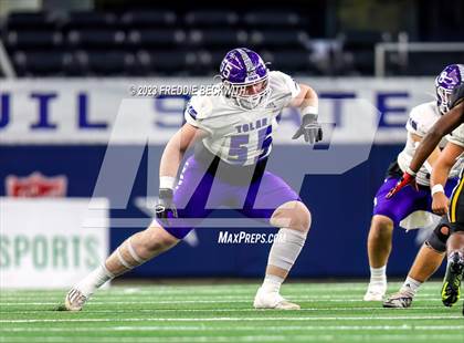 Thumbnail 3 in Tolar @ Timpson (UIL 2A D1 Football Final) photogallery.