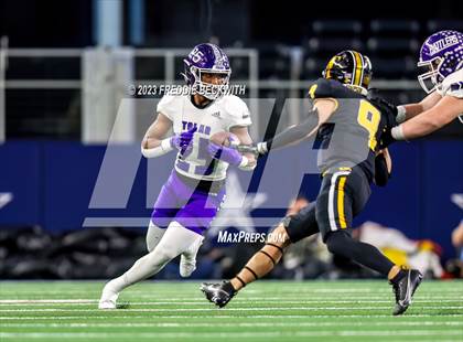Thumbnail 1 in Tolar @ Timpson (UIL 2A D1 Football Final) photogallery.