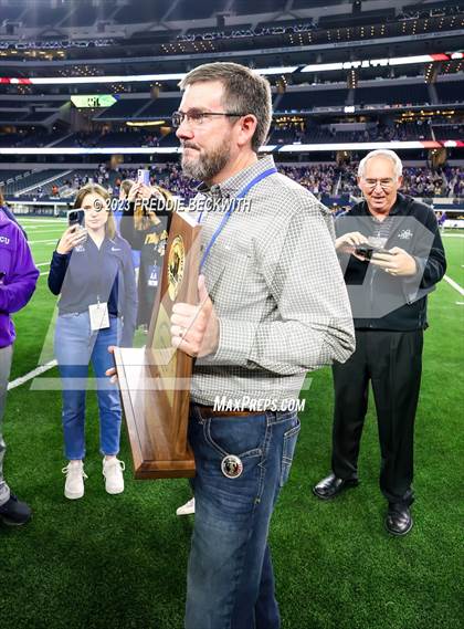 Thumbnail 1 in Tolar @ Timpson (UIL 2A D1 Football Final) photogallery.