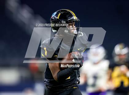 Thumbnail 3 in Tolar @ Timpson (UIL 2A D1 Football Final) photogallery.