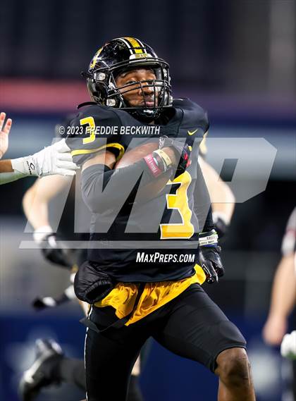 Thumbnail 3 in Tolar @ Timpson (UIL 2A D1 Football Final) photogallery.