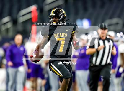 Thumbnail 3 in Tolar @ Timpson (UIL 2A D1 Football Final) photogallery.