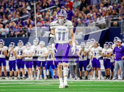 Thumbnail 1 in Tolar @ Timpson (UIL 2A D1 Football Final) photogallery.