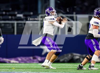 Thumbnail 3 in Tolar @ Timpson (UIL 2A D1 Football Final) photogallery.
