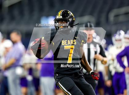 Thumbnail 1 in Tolar @ Timpson (UIL 2A D1 Football Final) photogallery.